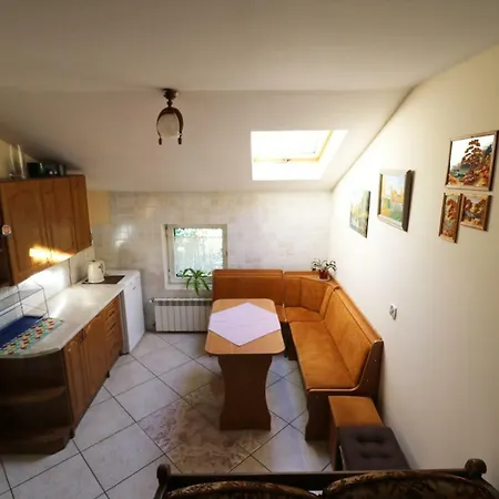 Tyniok Bed & Breakfast *